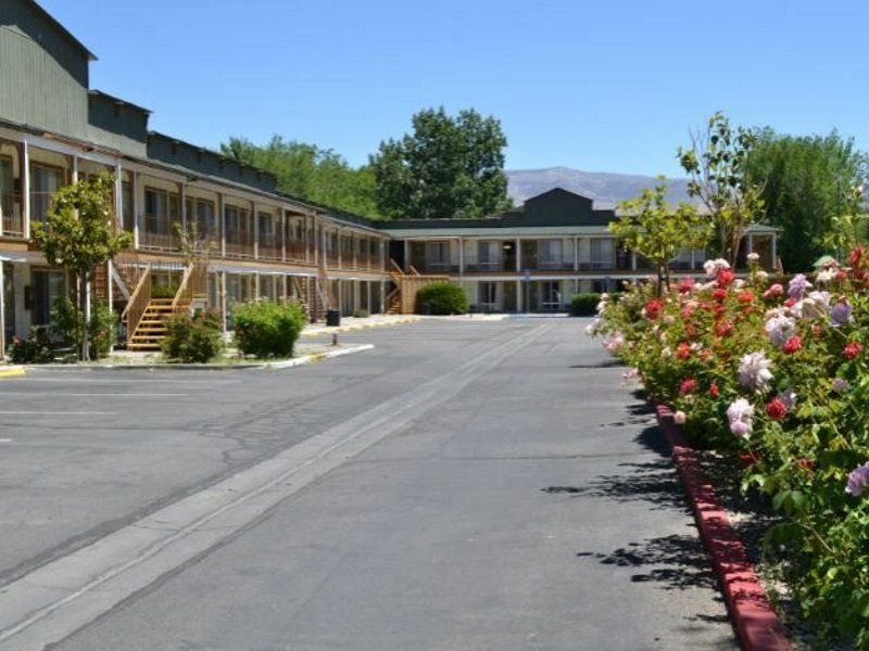 Vagabond Inn Bishop Exterior foto